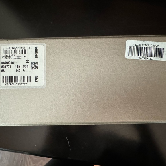 New, never worn; all packaging included. Authentic Giorgio Armani. - Picture 8 of 8